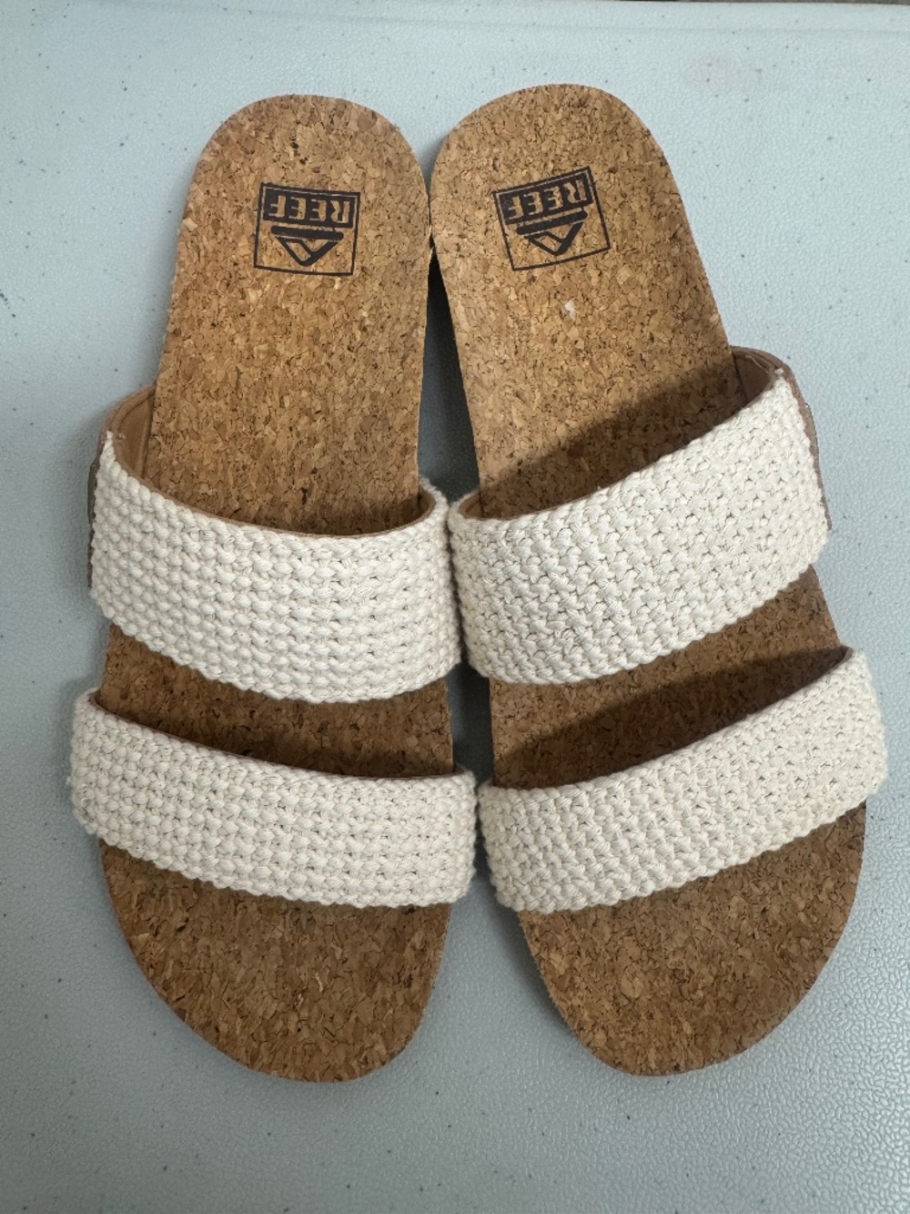 Reef sandals size 9